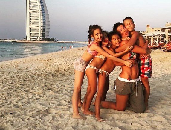Ксения Бородина, Instagram фото: последние новости от ведущей "Дом-2" из ОАЭ