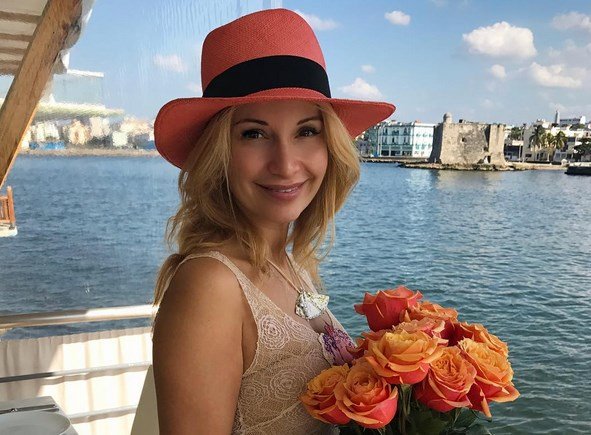 Ольга Орлова, Instagram: певица удивила стройной фигурой в купальнике
