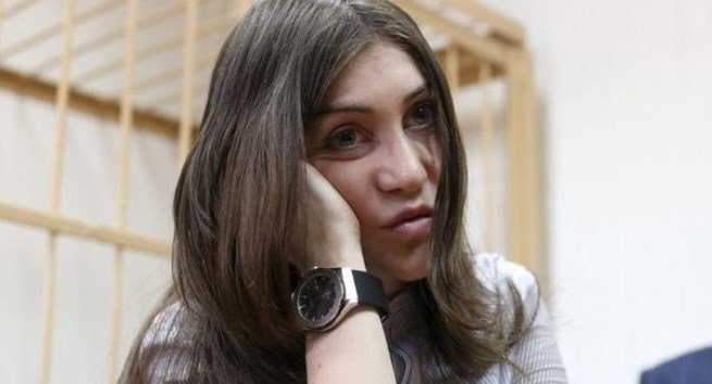 Суд назначил Маре Багдасарян 595 часов обязательных работ дворником