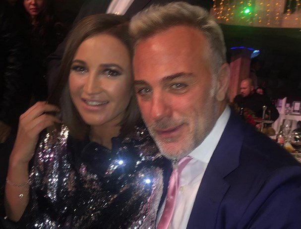 Ольга Бузова слилась в танце с итальянским миллионером Джанлукой Вакки, Instagram